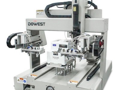 在線式自動鎖螺絲機可以多方向鎖付嗎？-堅豐股份